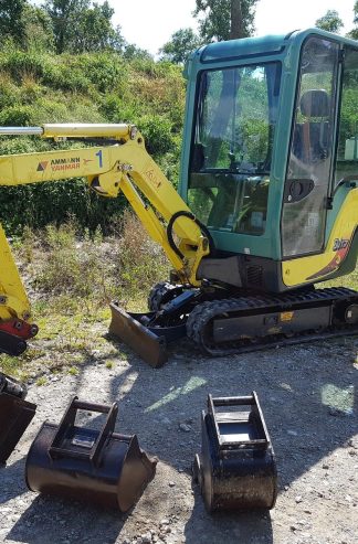 2007 Yanmar SV17 + 2014 Henra Trailer