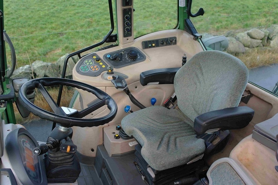 2010 Fendt 211 - Image 6