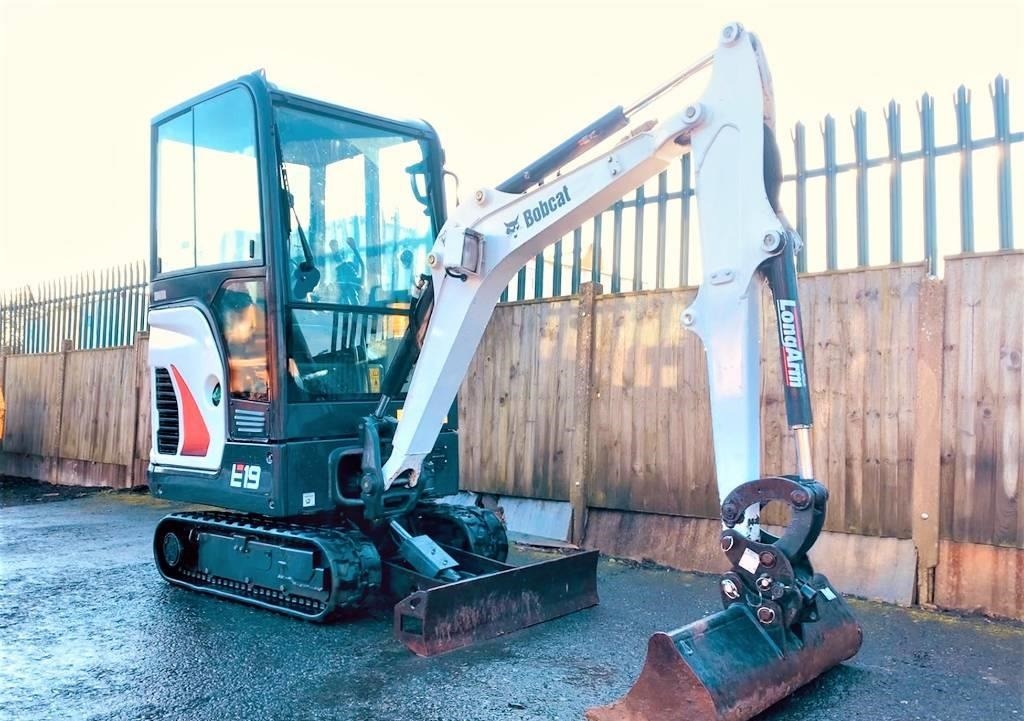 2017 BOBCAT E 19 - Image 4