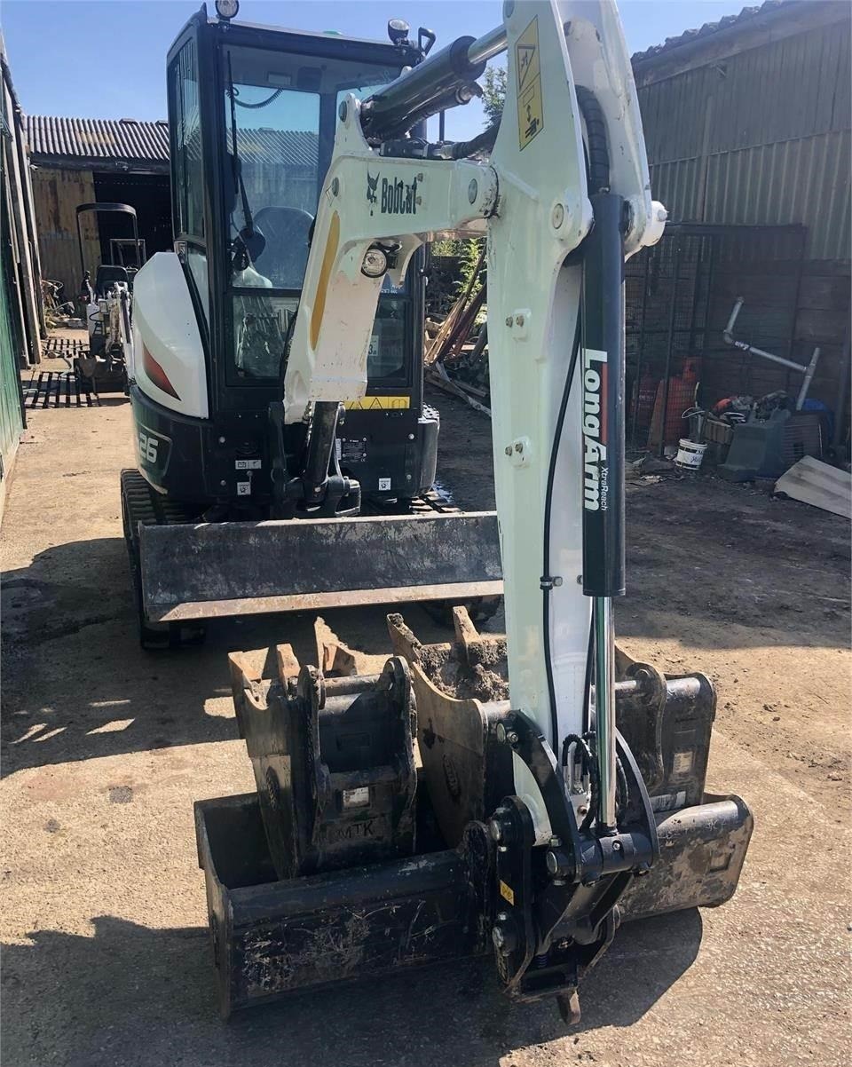 2019 BOBCAT E26 - Image 2