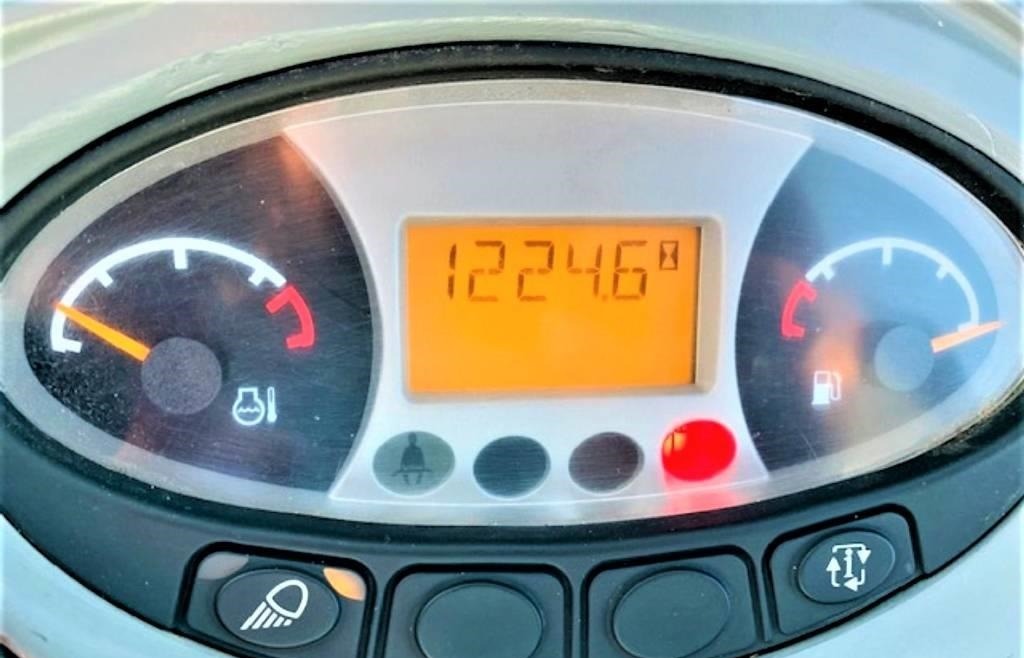 2017 BOBCAT E 19 - Image 8