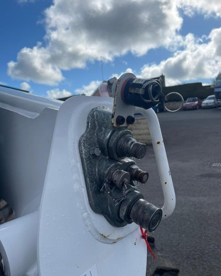 2018 BOBCAT S630 - Image 18