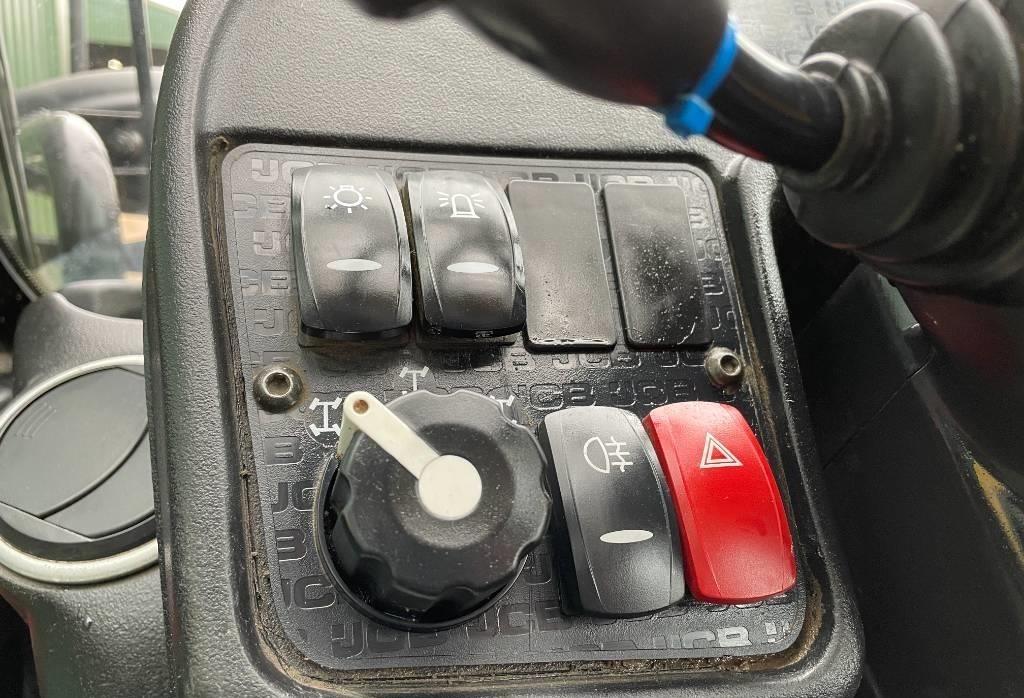 2014 JCB 541-70 - Image 11