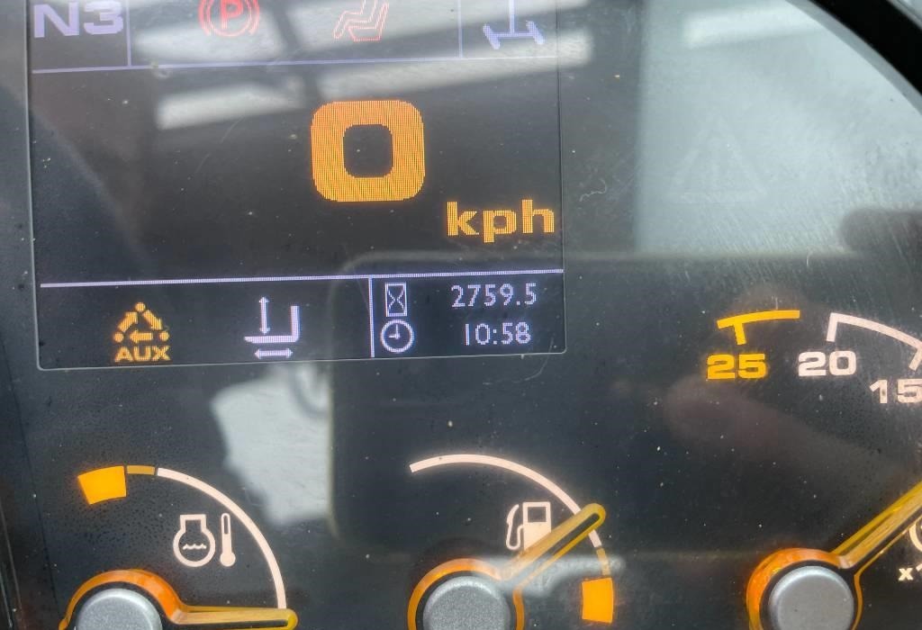 2014 JCB 541-70 - Image 14