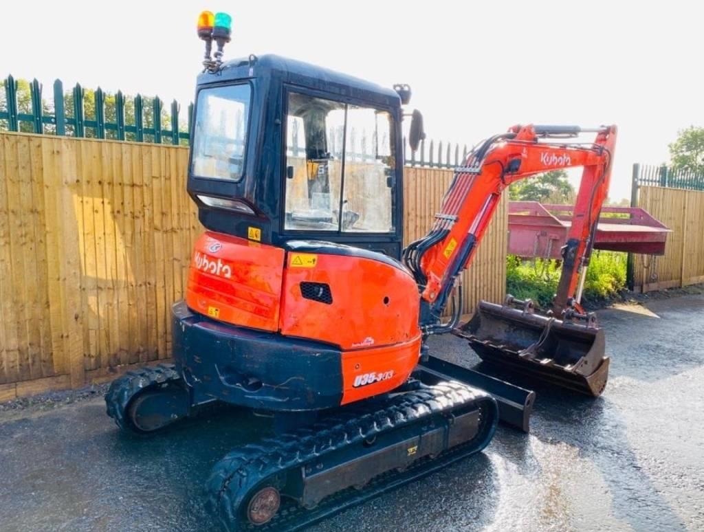 2016 KUBOTA U 35-3 A - Image 5