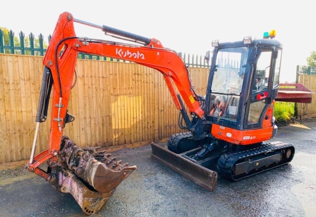 2016 KUBOTA U 35-3 A - Image 6