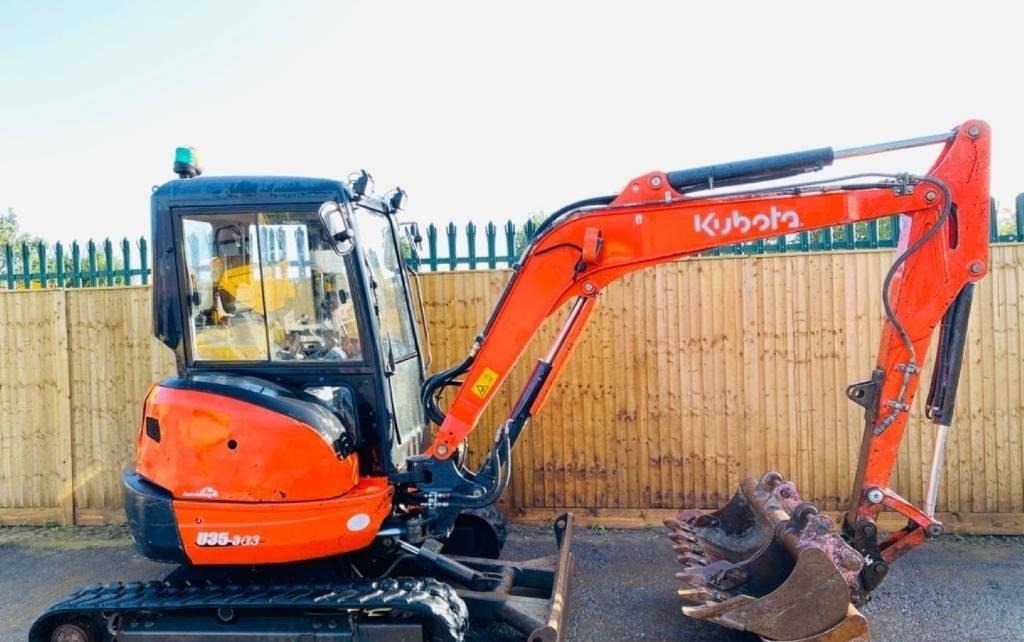 2016 KUBOTA U 35-3 A - Image 8