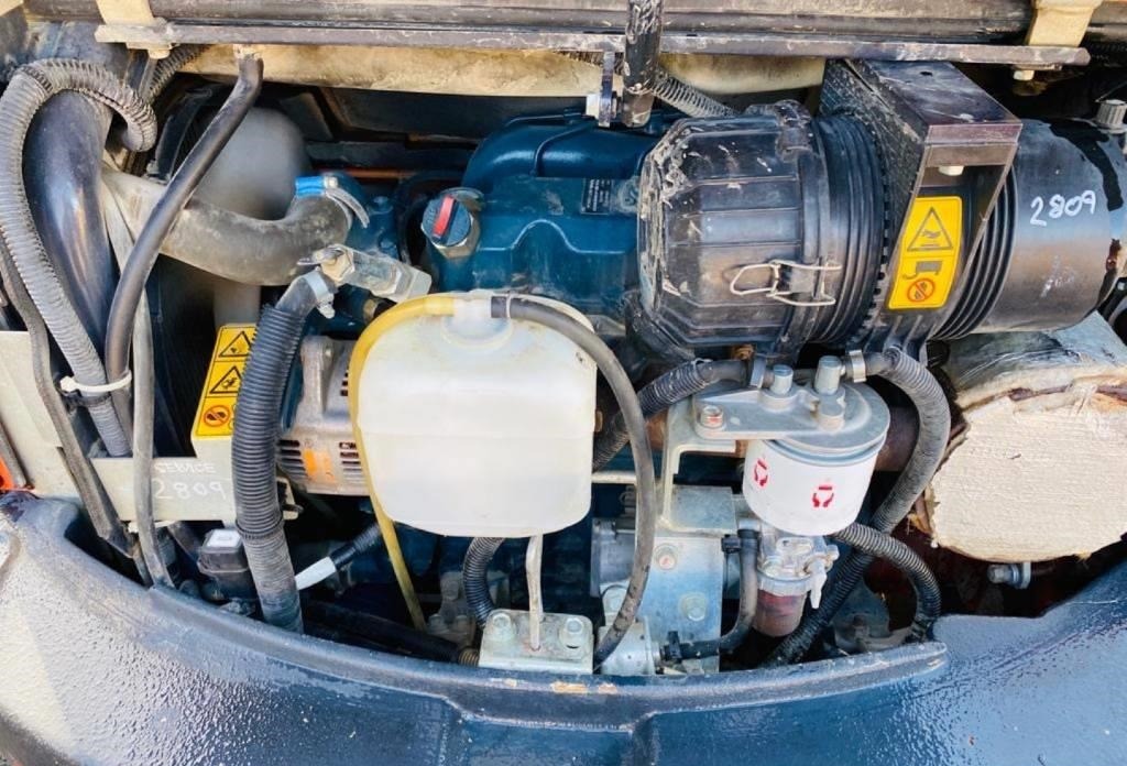 2016 KUBOTA U 35-3 A - Image 9