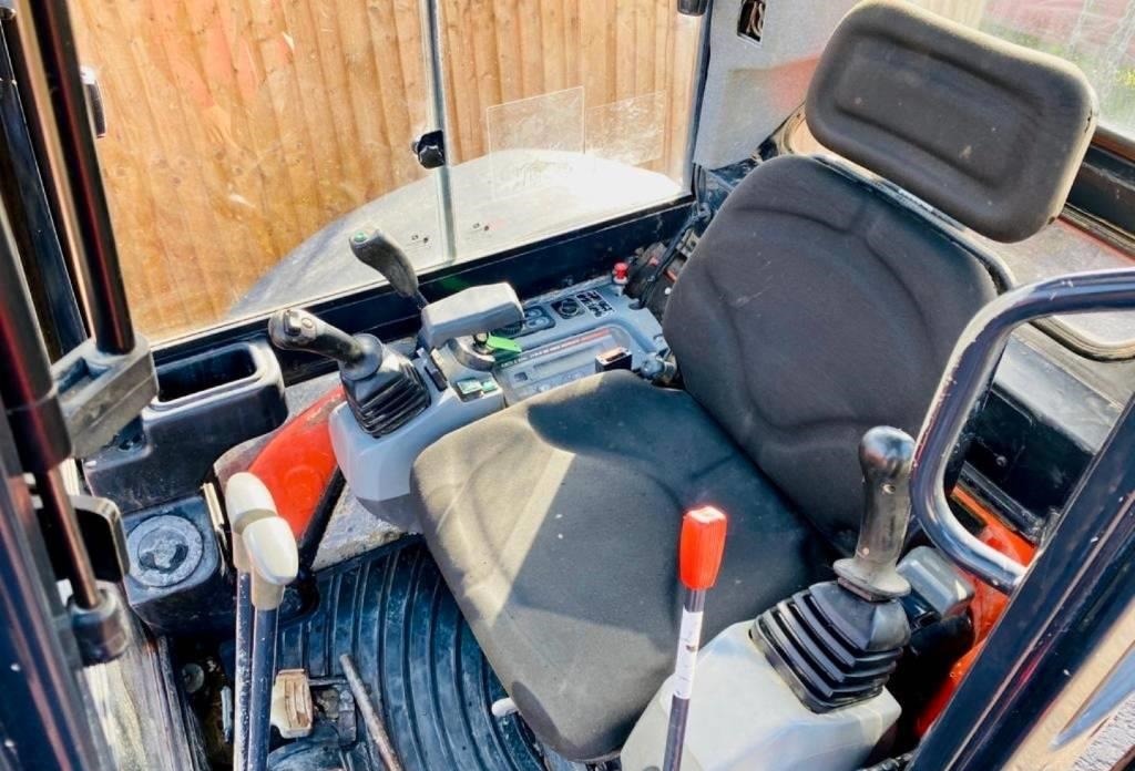 2016 KUBOTA U 35-3 A - Image 10