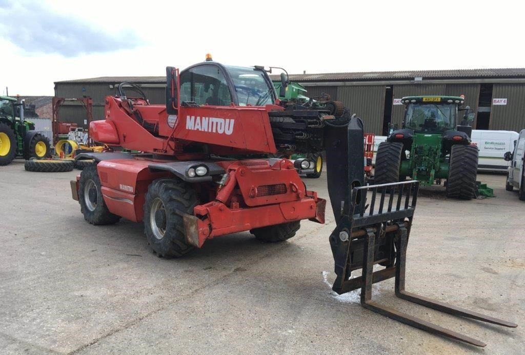 2010 MANITOU MRT2150 - Image 3