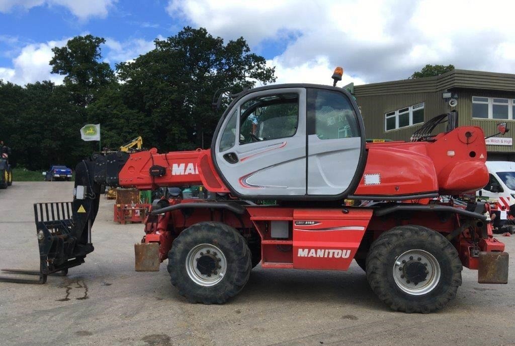 2010 MANITOU MRT2150 - Image 8