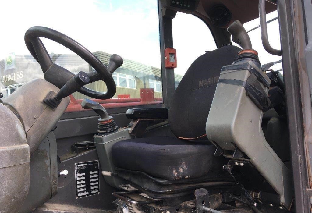 2010 MANITOU MRT2150 - Image 9