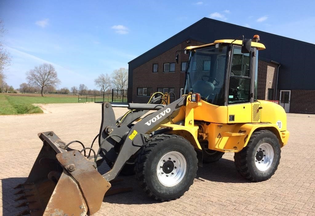 2012 VOLVO L 30 B - Image 13