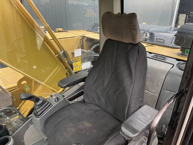 2008 Caterpillar 323 D L - Image 13