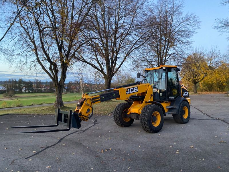 2011 JCB TM 220 - Image 3