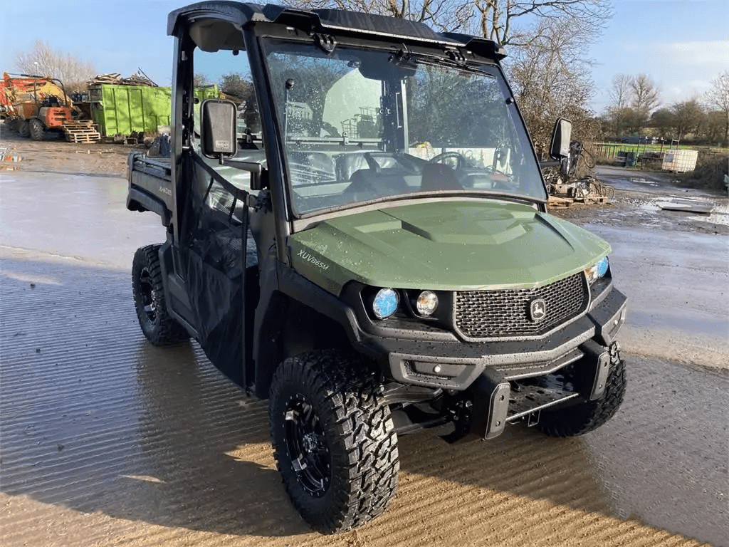2023 John Deere XUV865M Gator