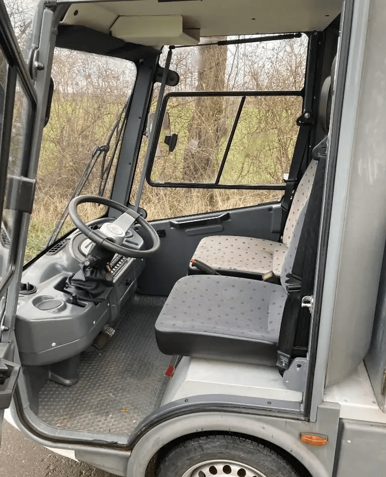 2021 John Deere 2026R - Image 6