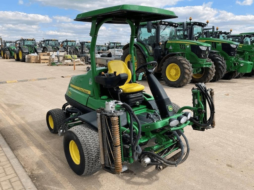 2015 John Deere 7500A