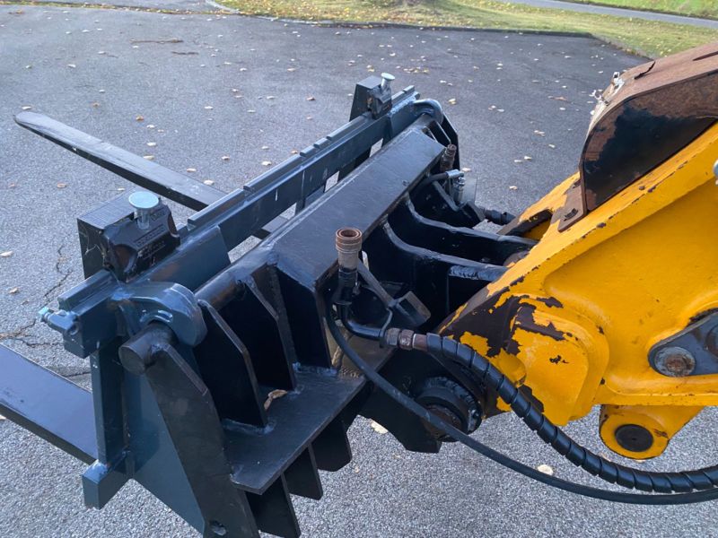 2011 JCB TM 220 - Image 8