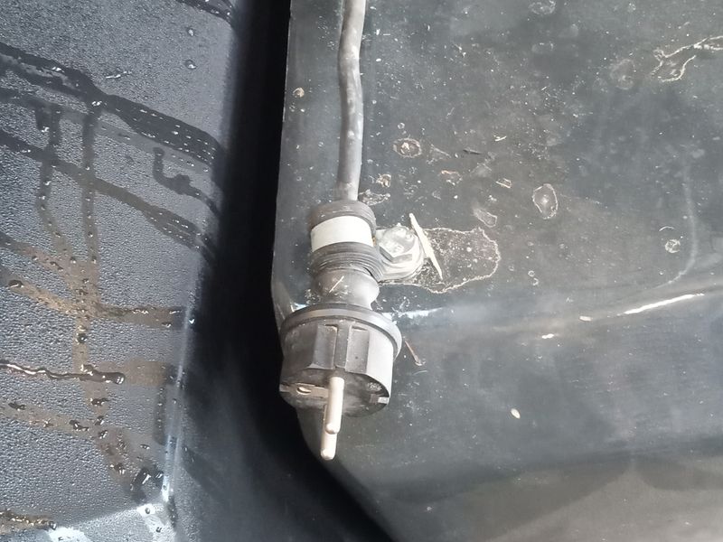 2011 Komatsu WA100M-6 - Image 8