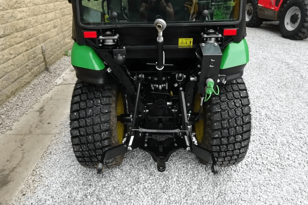 2021 John Deere 2026R - Image 9