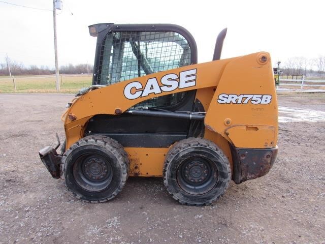 2020 Case SR175B Skid Steer - Image 2