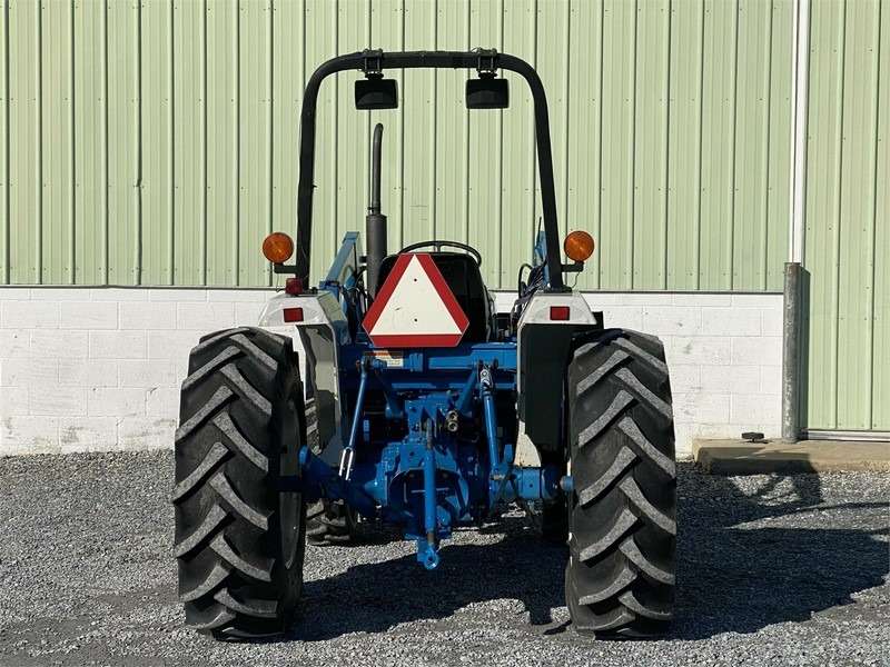 1997 New Holland 1920 Tractor - Image 16