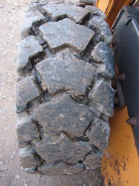 2020 Case SR175B Skid Steer - Image 14