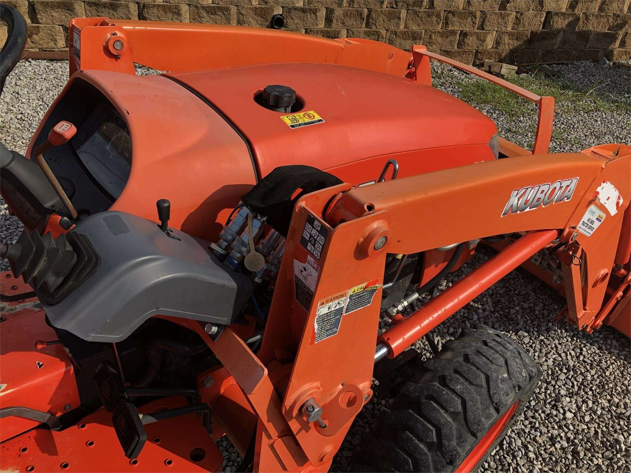 2016 Kubota L2501 Tractor - Image 6
