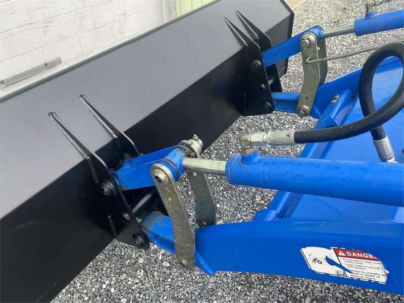 2004 New Holland TC40A Tractor - Image 3