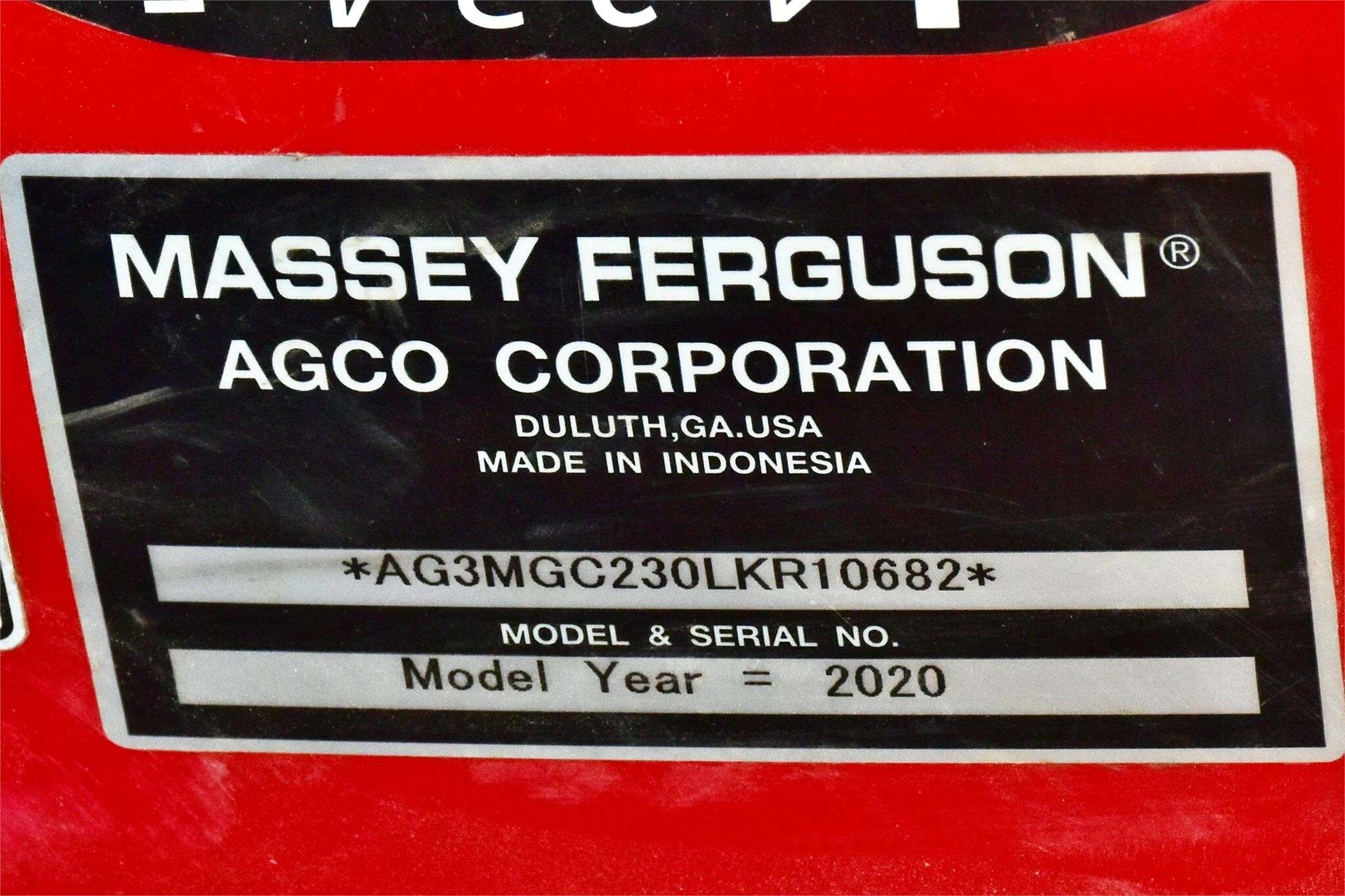 2020 Massey Ferguson GC1723E Tractor - Image 36