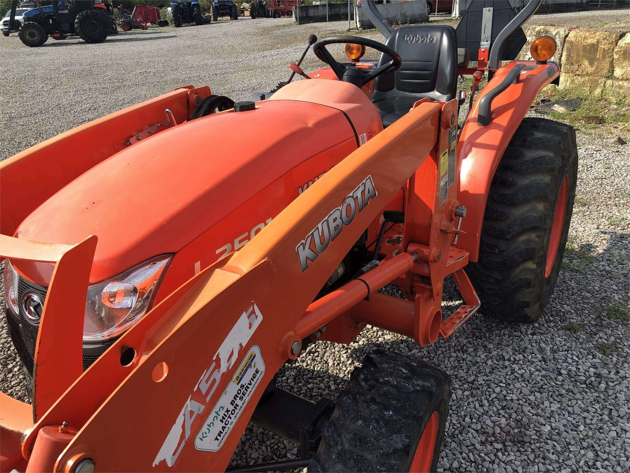 2016 Kubota L2501 Tractor - Image 11