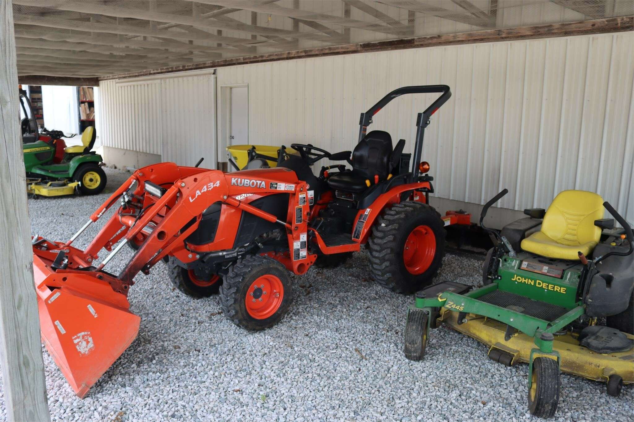 2015 Kubota B2601 Tractor