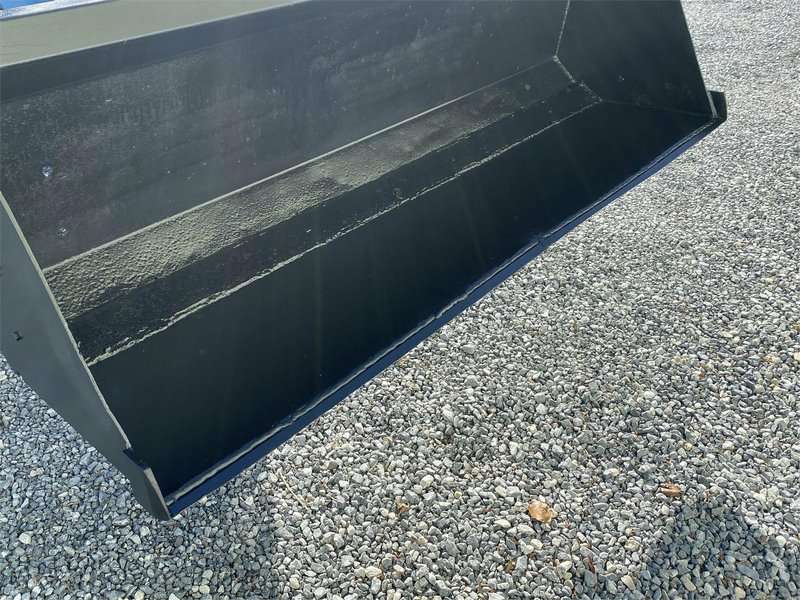 1997 New Holland 1920 Tractor - Image 7