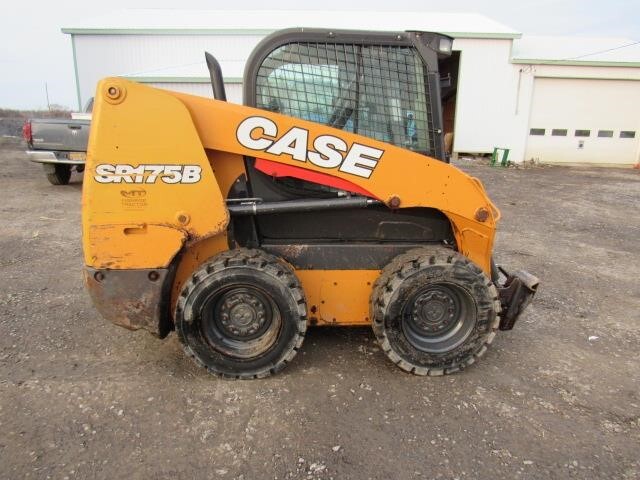 2020 Case SR175B Skid Steer - Image 5