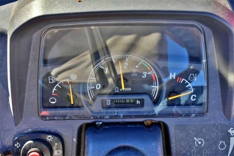 2020 Massey Ferguson GC1723E Tractor - Image 10