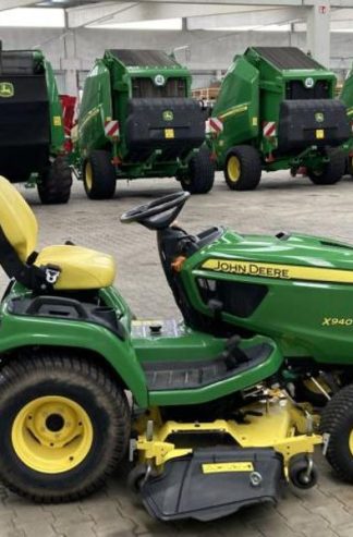 2018 John Deere X940