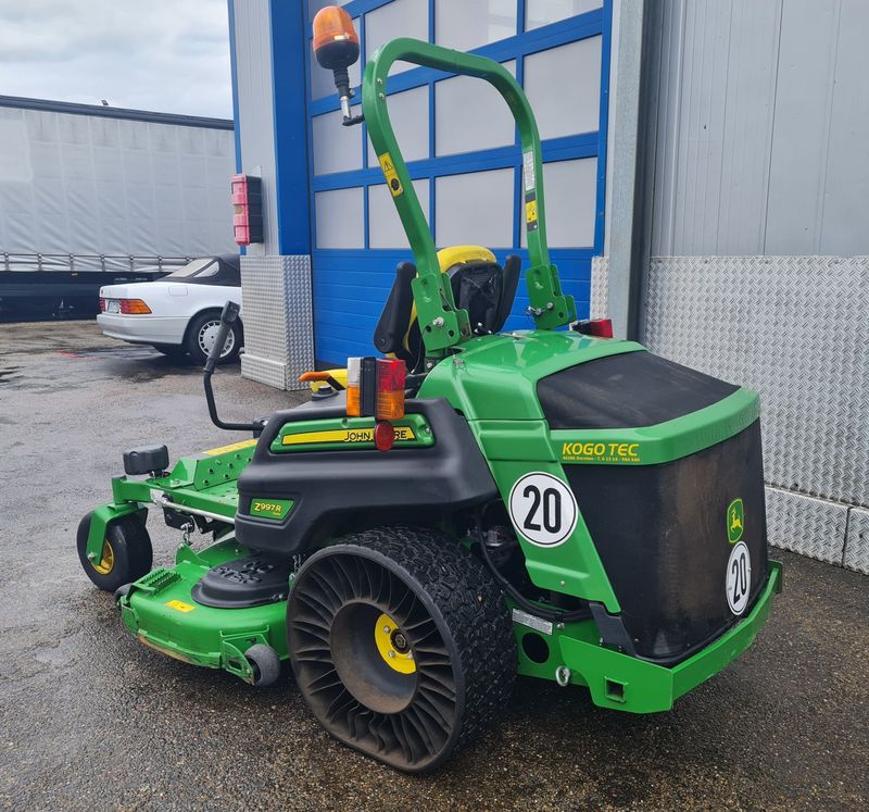 2021 John Deere Z997R - Image 4