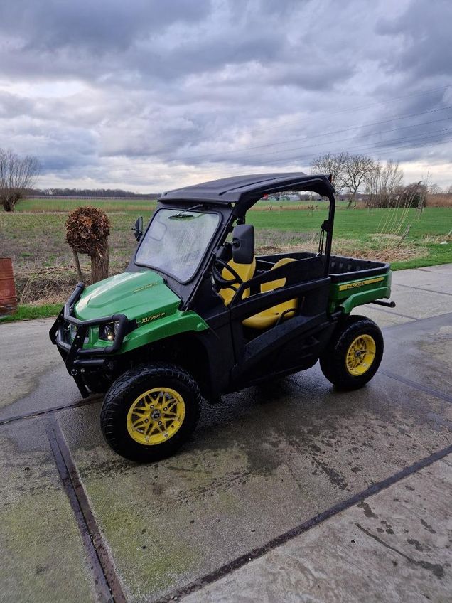 2019 John Deere XUV590M - Image 10