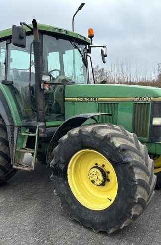 1994 John Deere 6800
