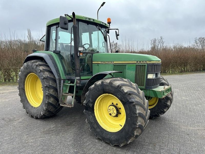 1994 John Deere 6800