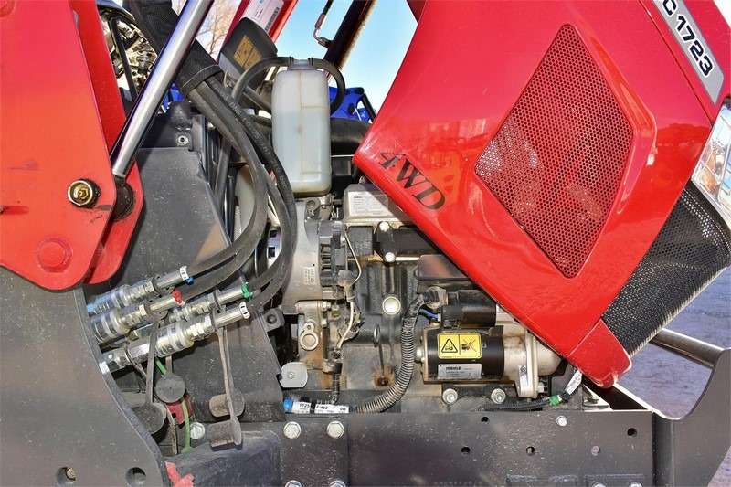 2020 Massey Ferguson GC1723E Tractor - Image 16