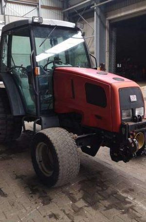 2001 Massey Ferguson 2210
