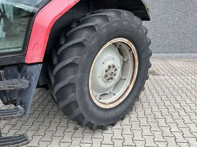 1996 Massey Ferguson 8110 - Image 3
