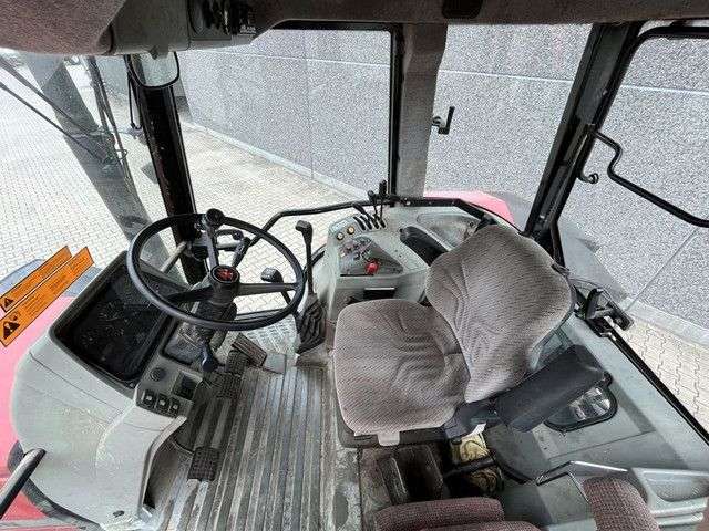 1996 Massey Ferguson 8110 - Image 6