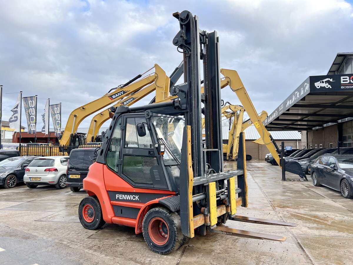 2012 Linde H70T-02 - Image 6