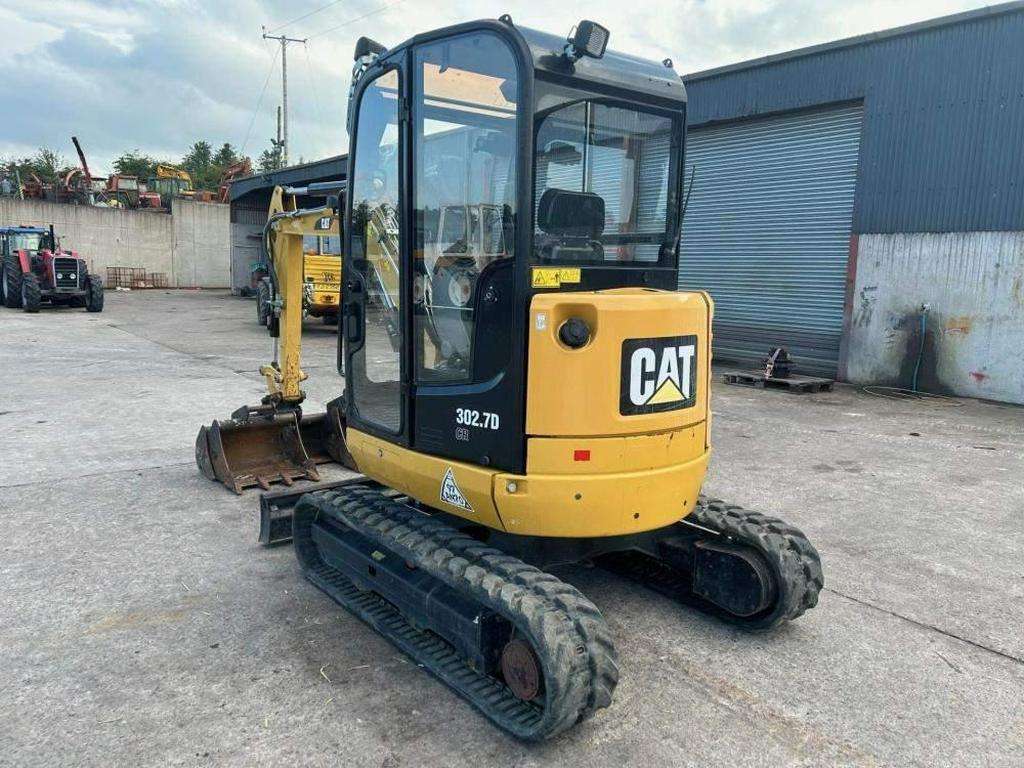2015 Caterpillar 302.7 DCR - Image 2