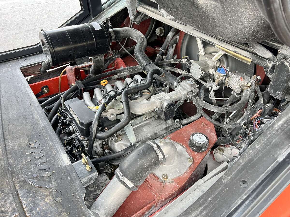 2012 Linde H70T-02 - Image 12