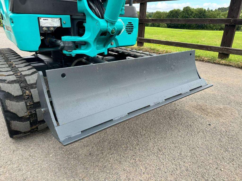 2018 Kobelco SK17STR3 - Image 30