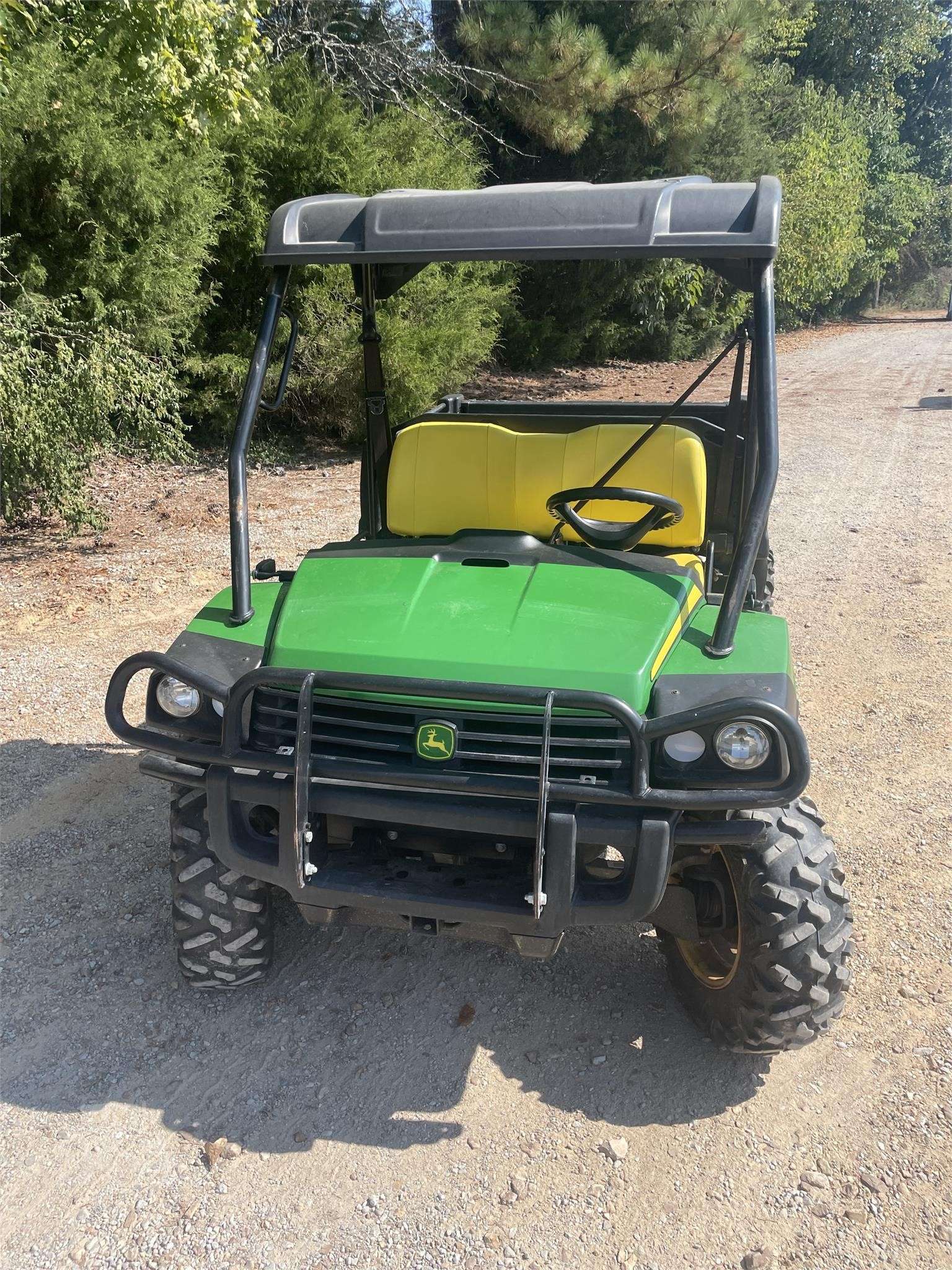 2019 JOHN DEERE GATOR XUV 825M